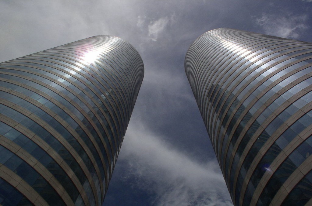 2 tall buildings