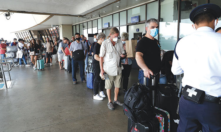 Foreigners leaving PH in droves – BI