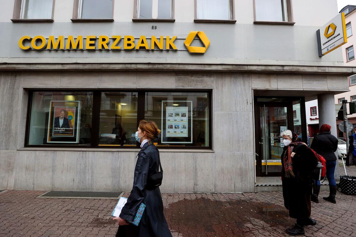 Commerzbank’s Q2 loss due to restructuring costs