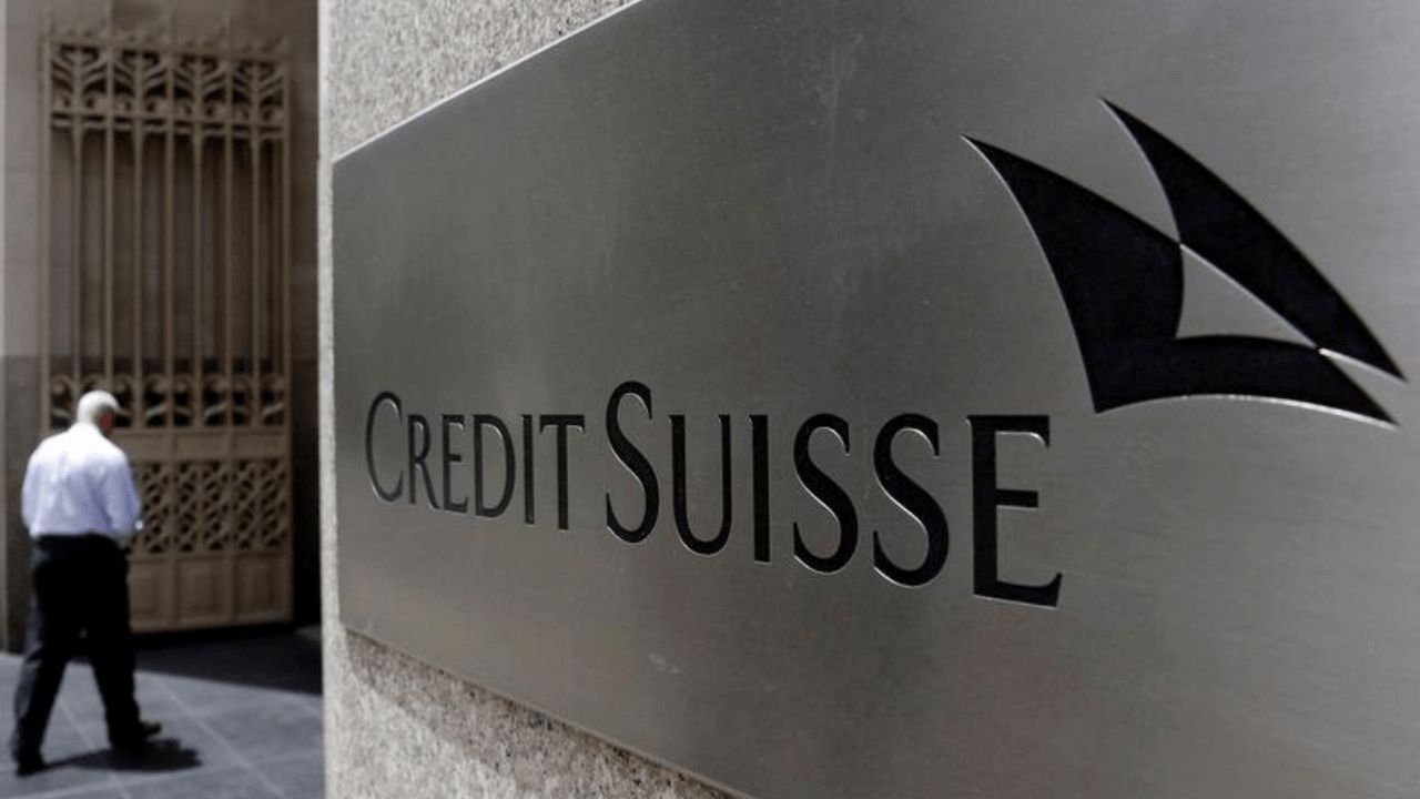 Credit Suisse to outsource procurement services
