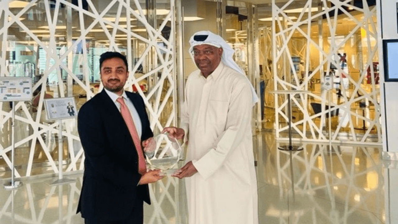 Dubai Chamber of Commerce receives Best Government Outsourced Call Center award