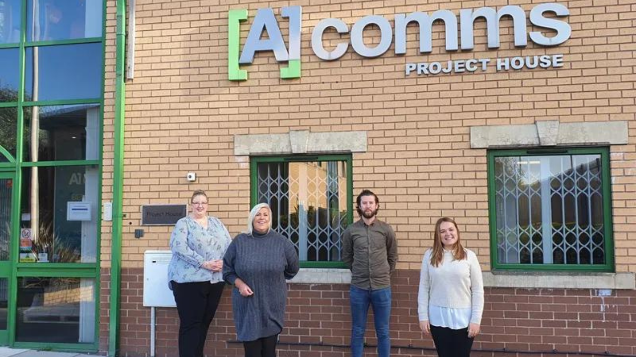 A1 Comms opens 30 call center jobs in UK