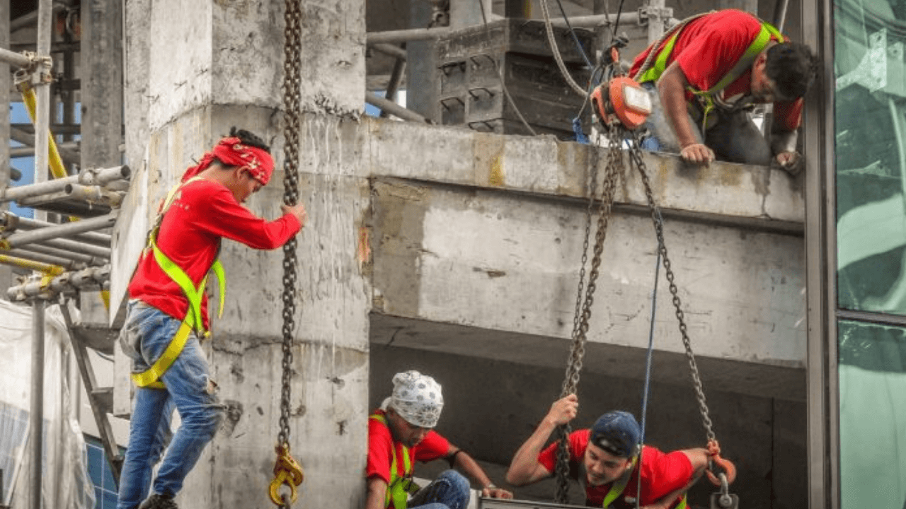 DOLE approves wage hikes in Metro Manila, Western Visayas
