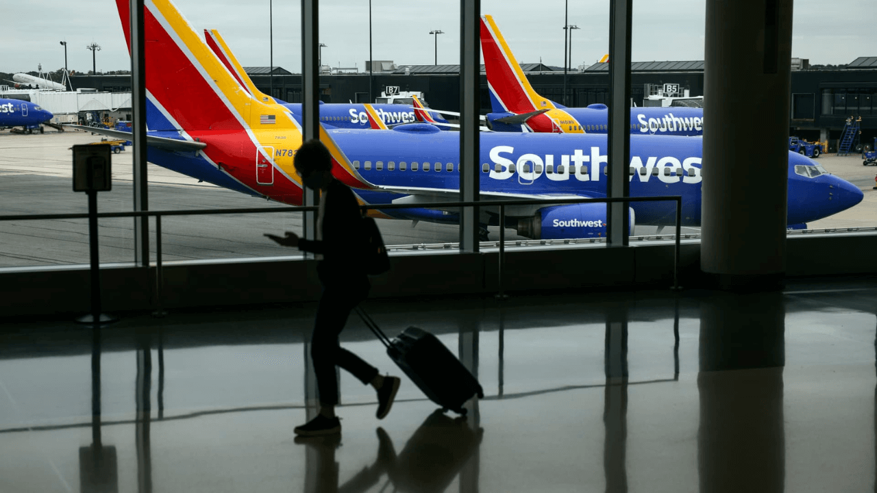 Southwest Airlines’ customer service to go fully-remote