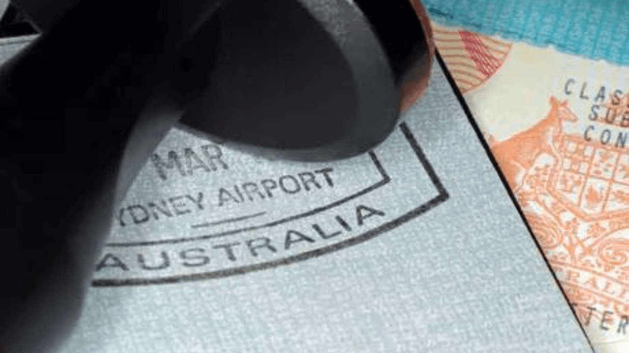 Australia’s DHA to outsource visa application services