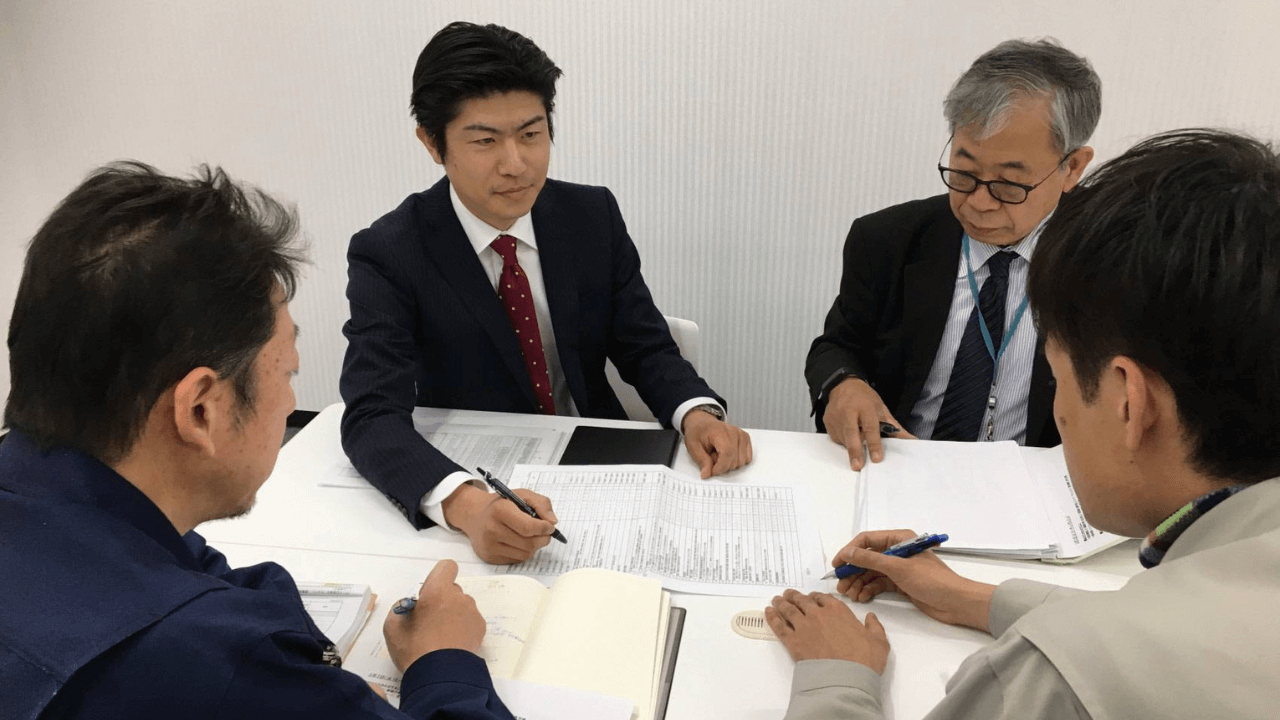 Japan’s top firms allow their employees to look for side jobs