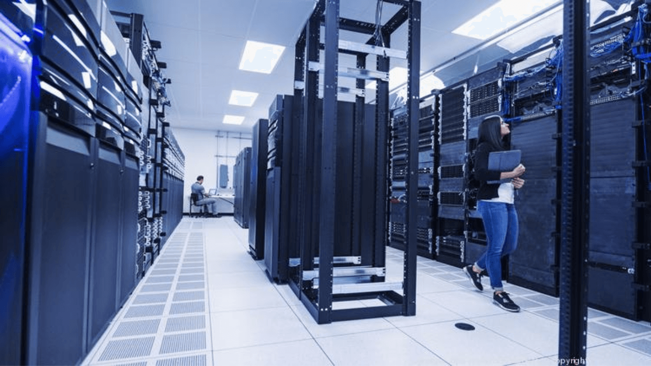 Global data center outsourcing market to grow to $246Bn by 2027