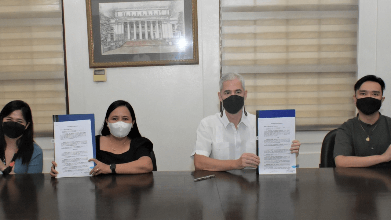 Negros Occidental, Ubiquity signs MOA to train Negrense youth