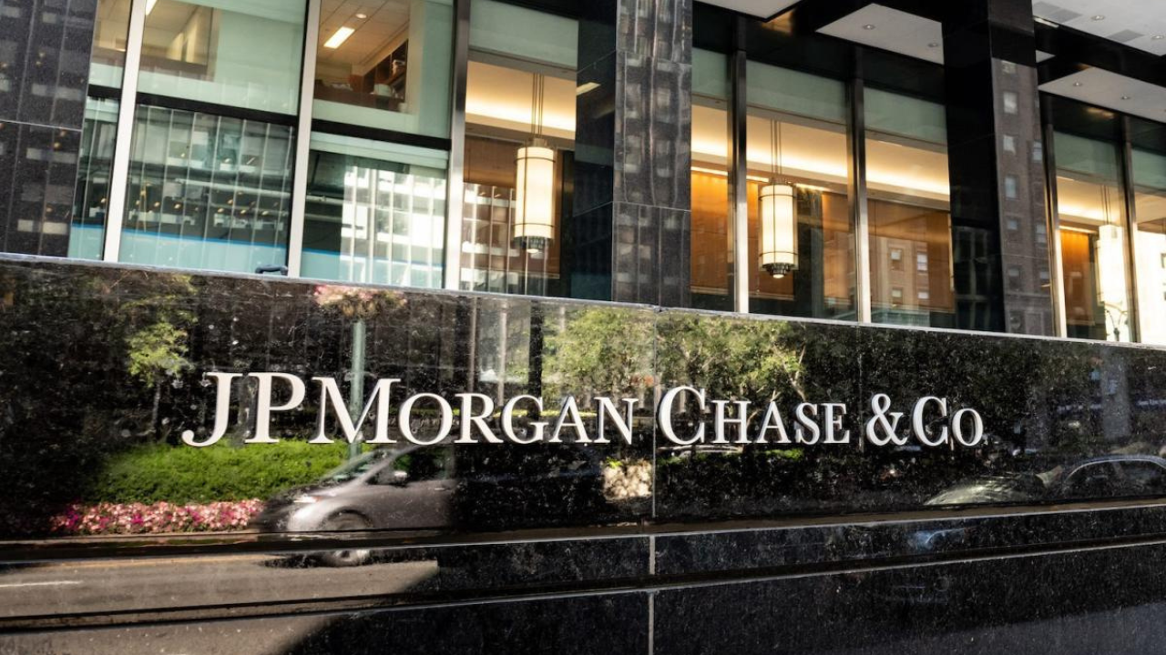 JPMorgan restricts ChatGPT use