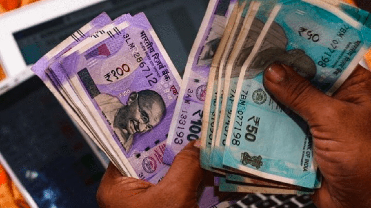 India drops BPO salary increase
