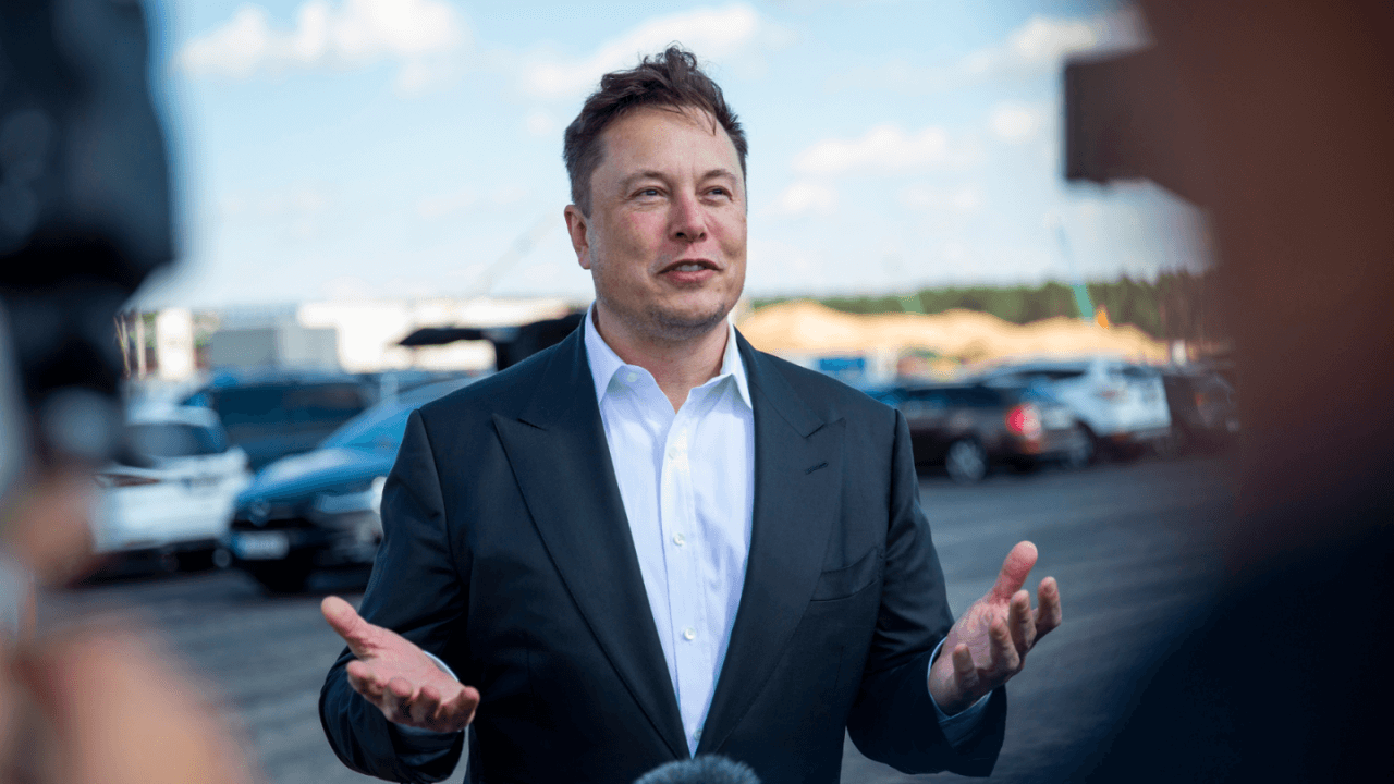 Elon Musk to build new AI company 