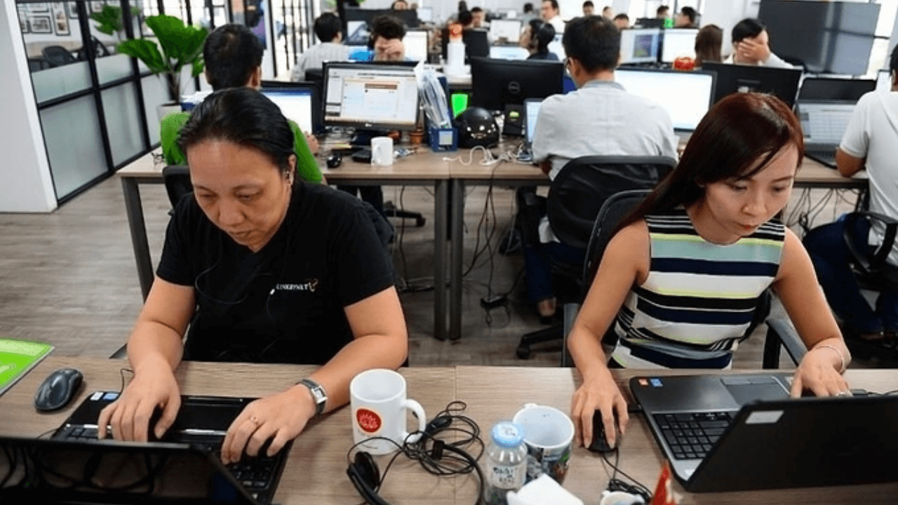 Most Vietnamese workers seek new jobs