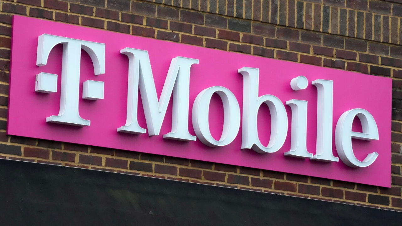 T-Mobile cuts 127 Jobs