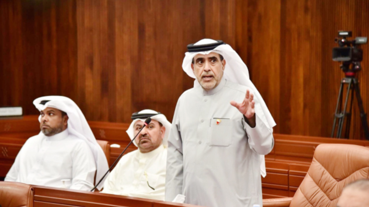 Bahrain MPs scrutinize outsourcing