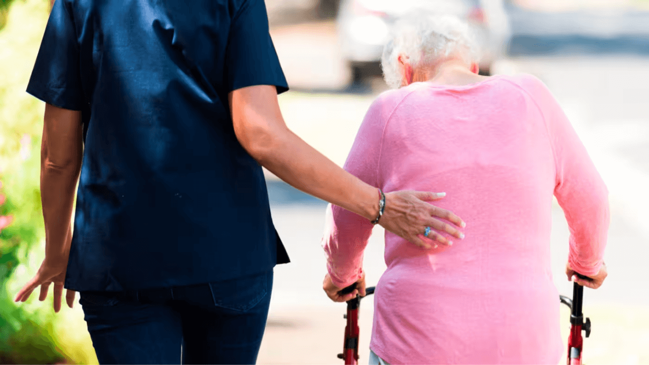 uk-care-outsourcing-rises