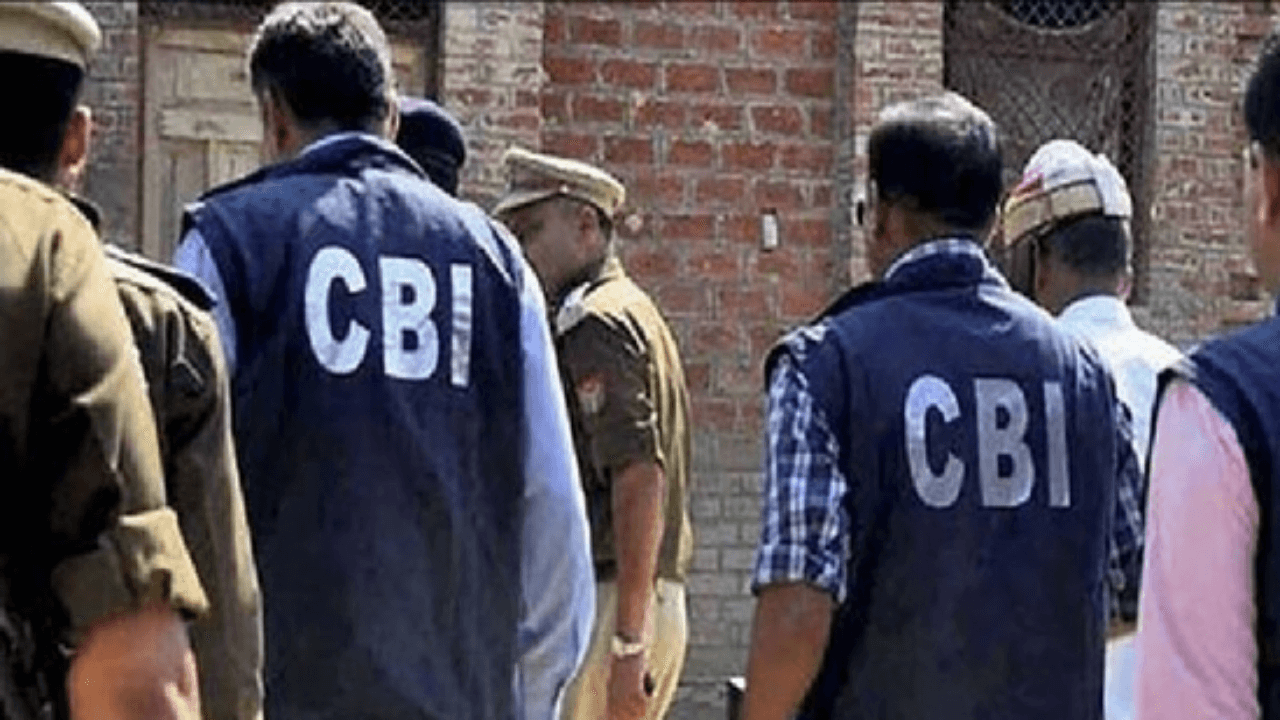 India busts call centers scamming Japanese citizens, 6 arrested