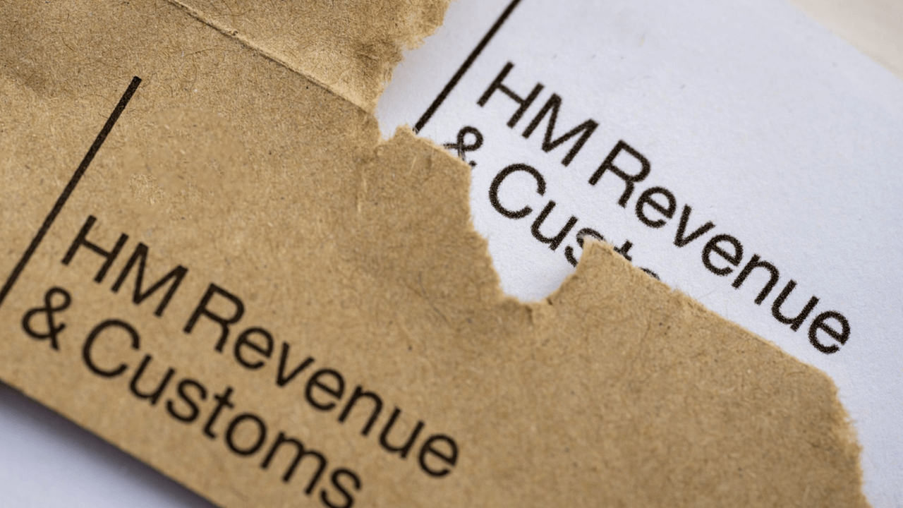 UK tax authority commits $677Mn to fix call center crisis