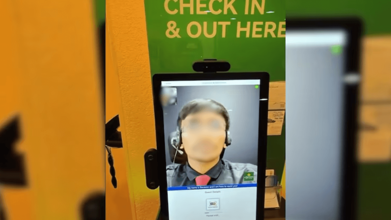 Miami hotel&rsquo;s Indian virtual front desk ignites job outsourcing debate