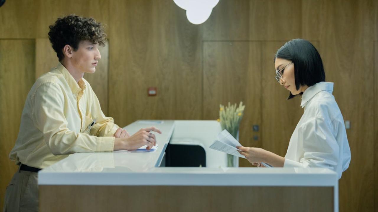 Japan fast-tracks AI to fix customer experience, U.S. lags cautious