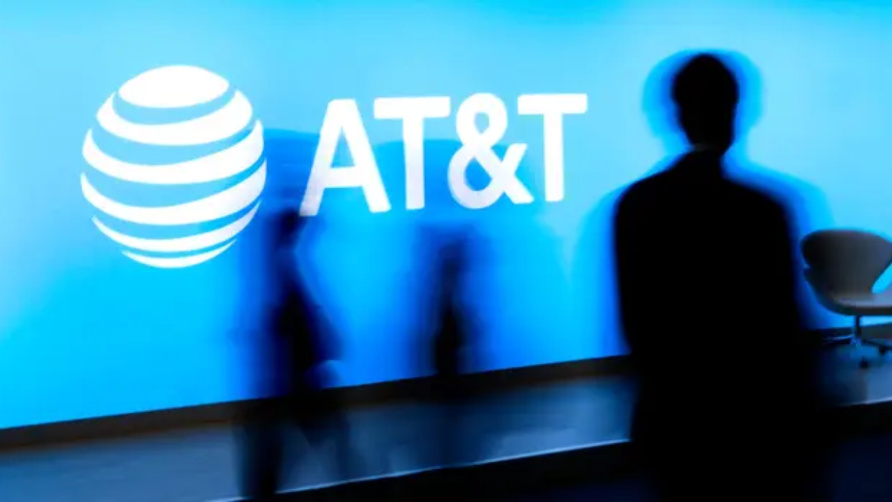 AT&T eases back on employee tracking amid RTO backlash