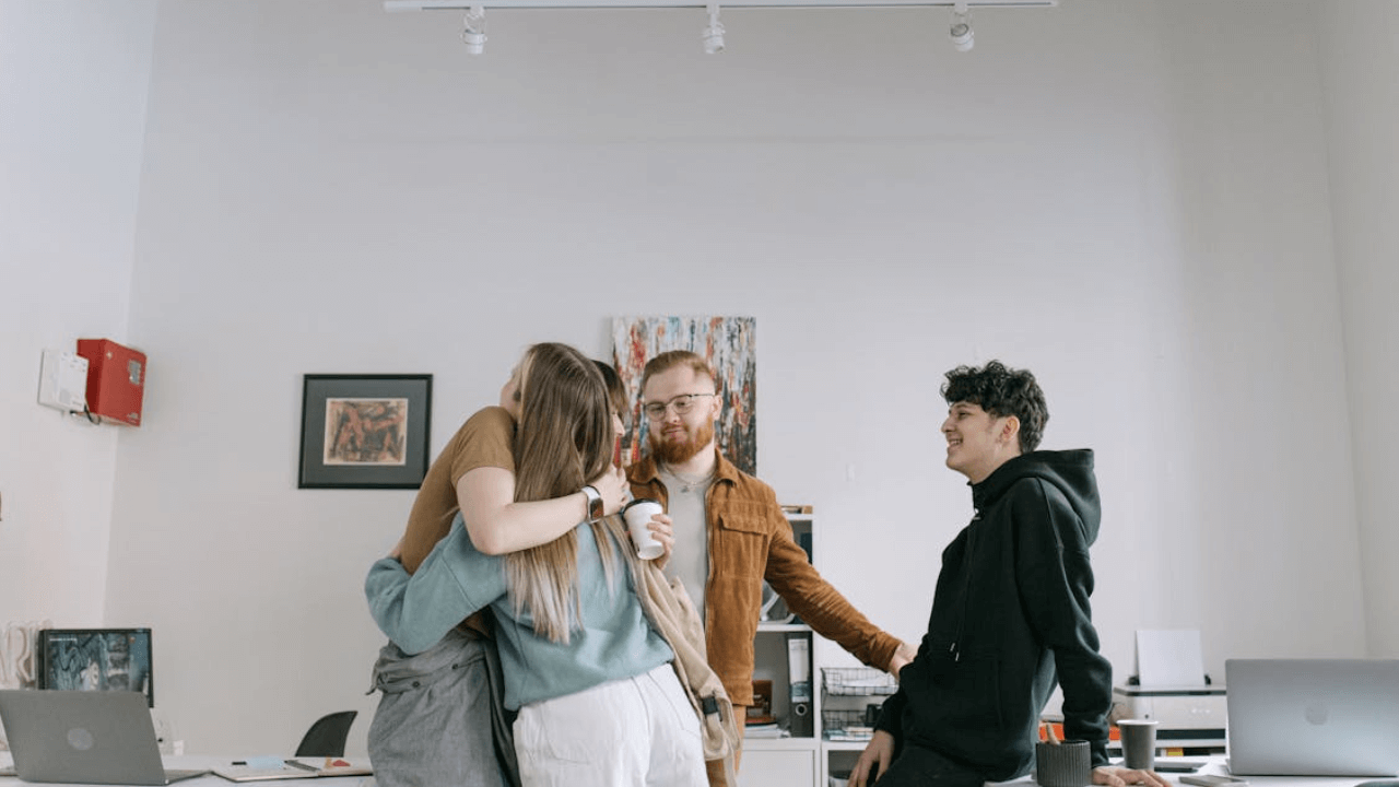 Job switching slows as U.S. workers favor stability: Robert Half