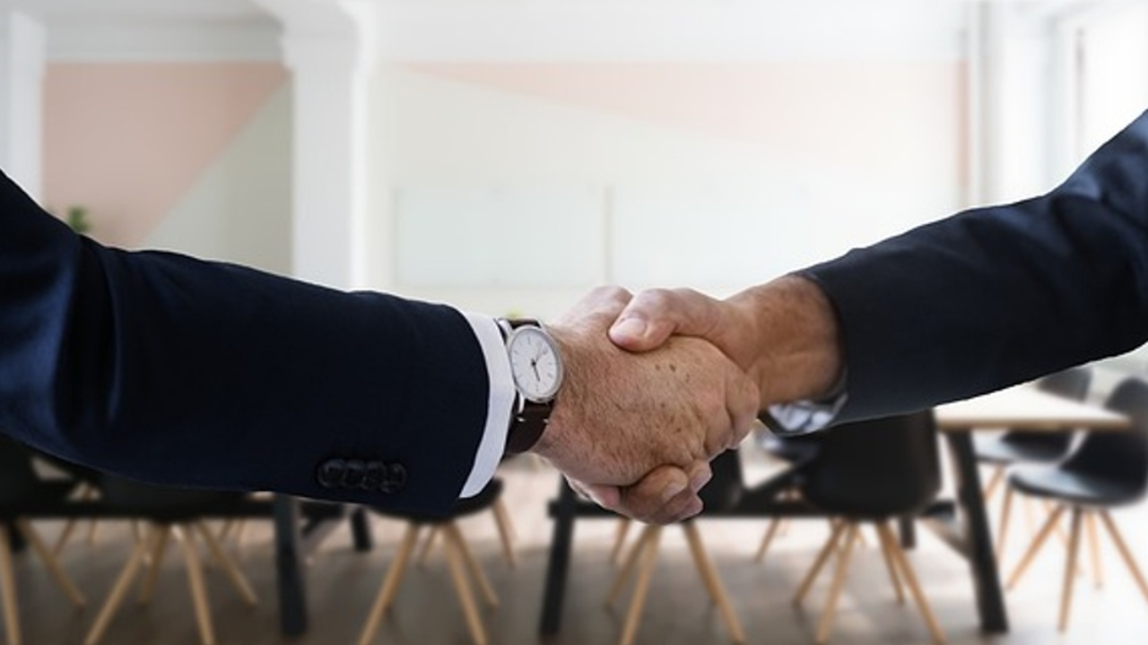 Quiet promotions spark burnout and turnover as pay freezes: experts