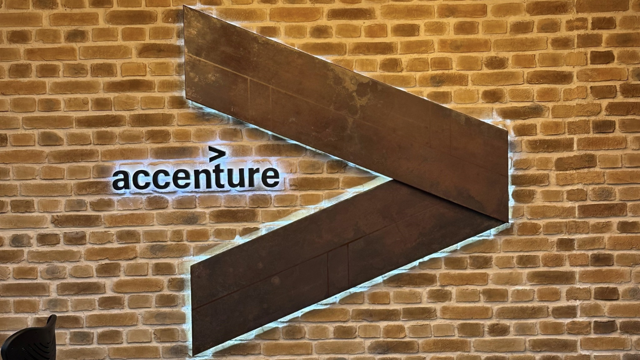 Accenture leads AI talent race at India&rsquo;s top business schools