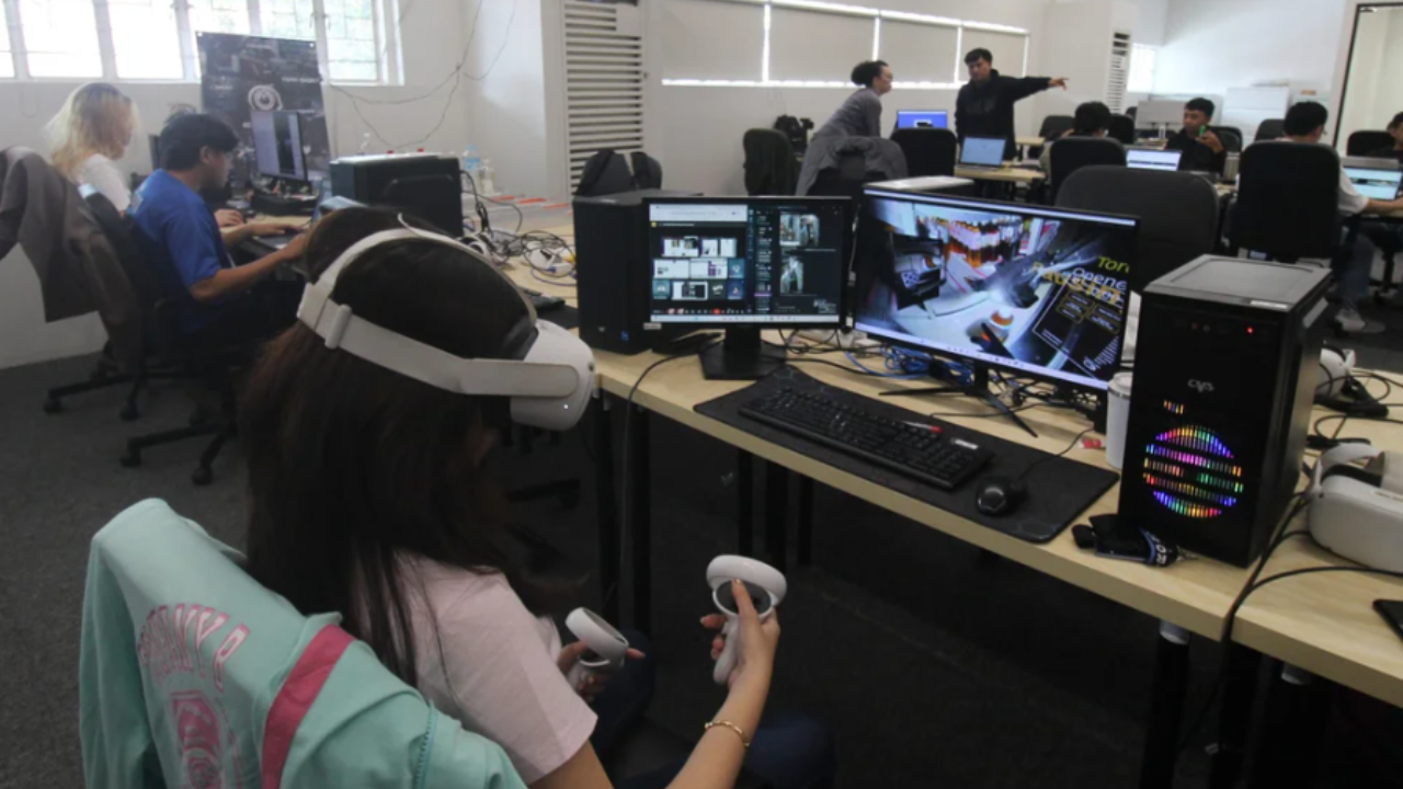 Filipinos steer Japan&rsquo;s robots as AI jobs move offshore