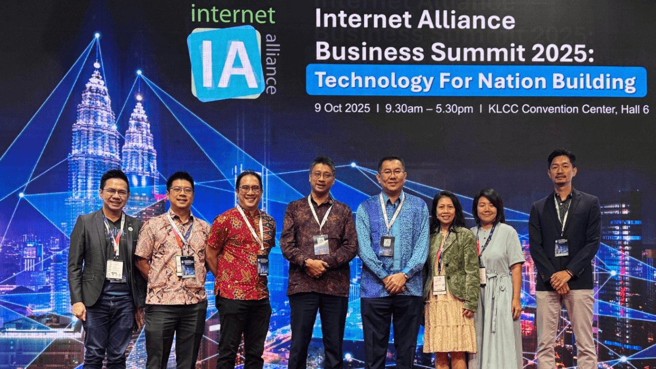 Malaysia accelerates AI Nation 2030 plan at tech summit