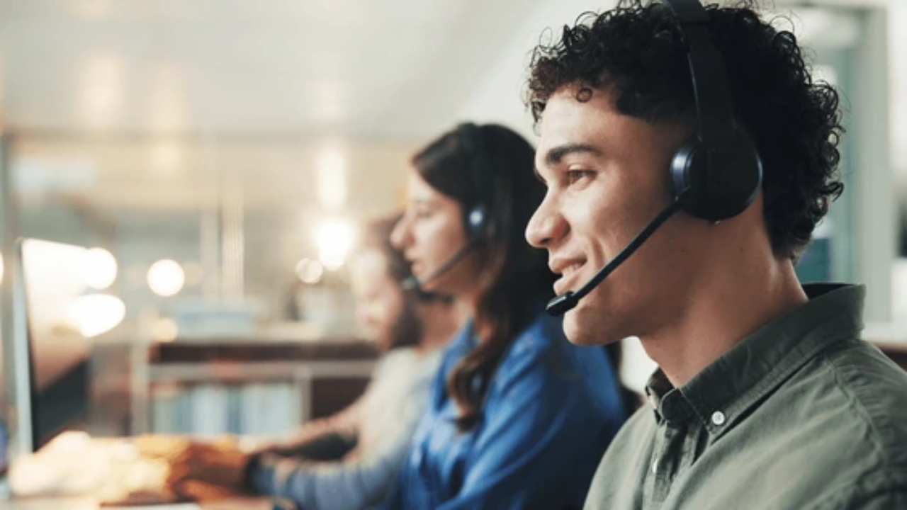 AI to reshape CX and call centers in 2026, says ibex CTO
