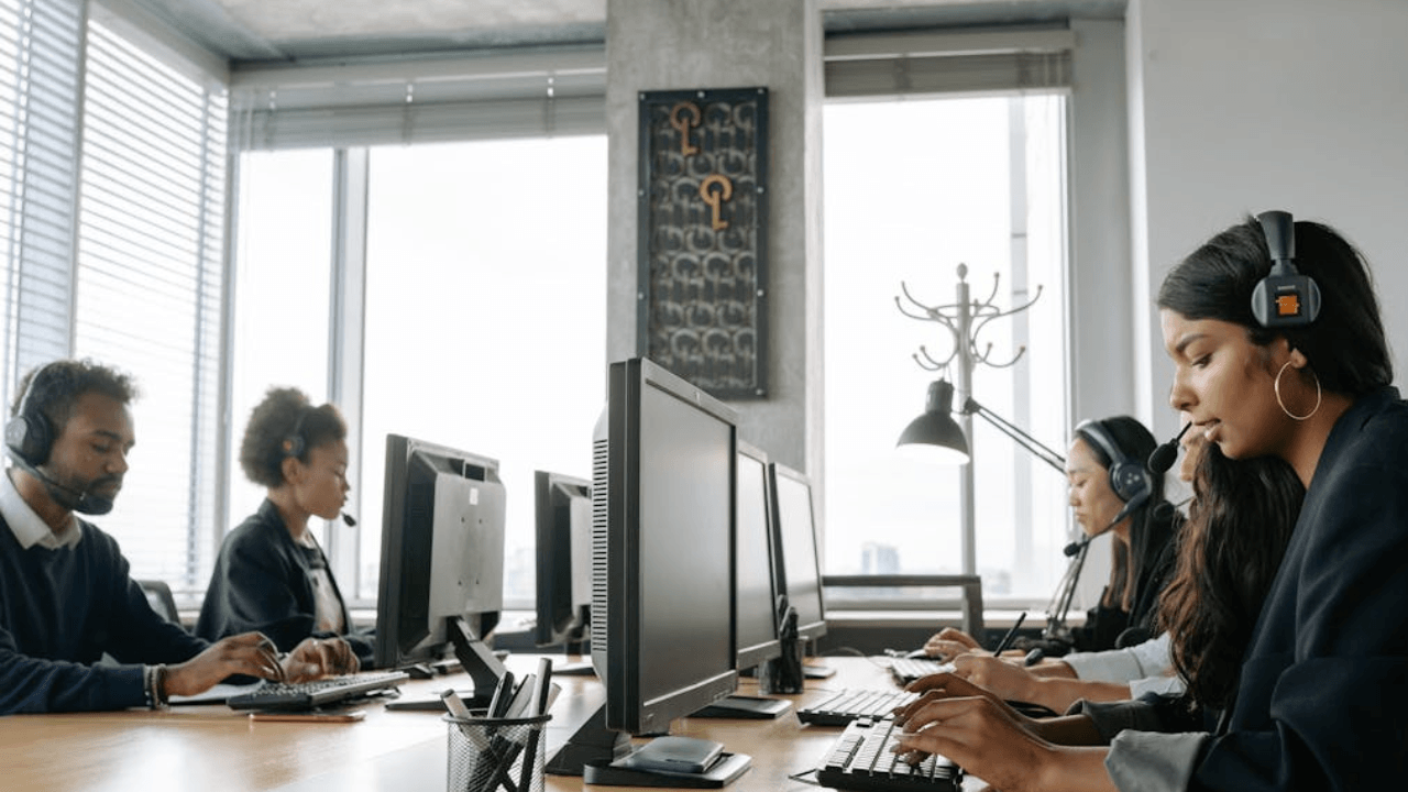 AI shift could cut millions of Indian BPO jobs by 2030, analysts warn