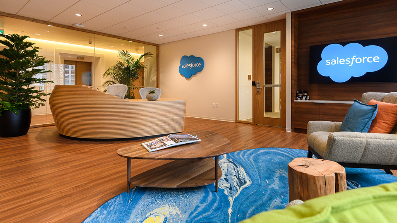 Salesforce launches native contact center, disrupts partner ecosystem