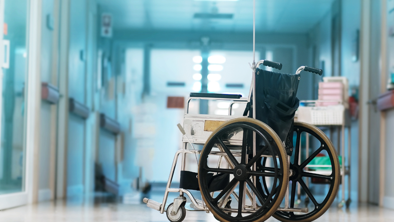 U.S. hospital closures leave critically ill with nowhere to go